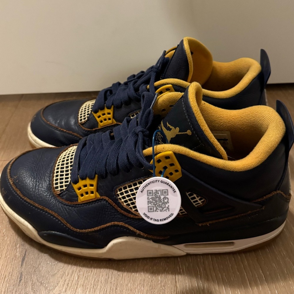 Jordan 4 Dunk High from above Used size: 11.5M